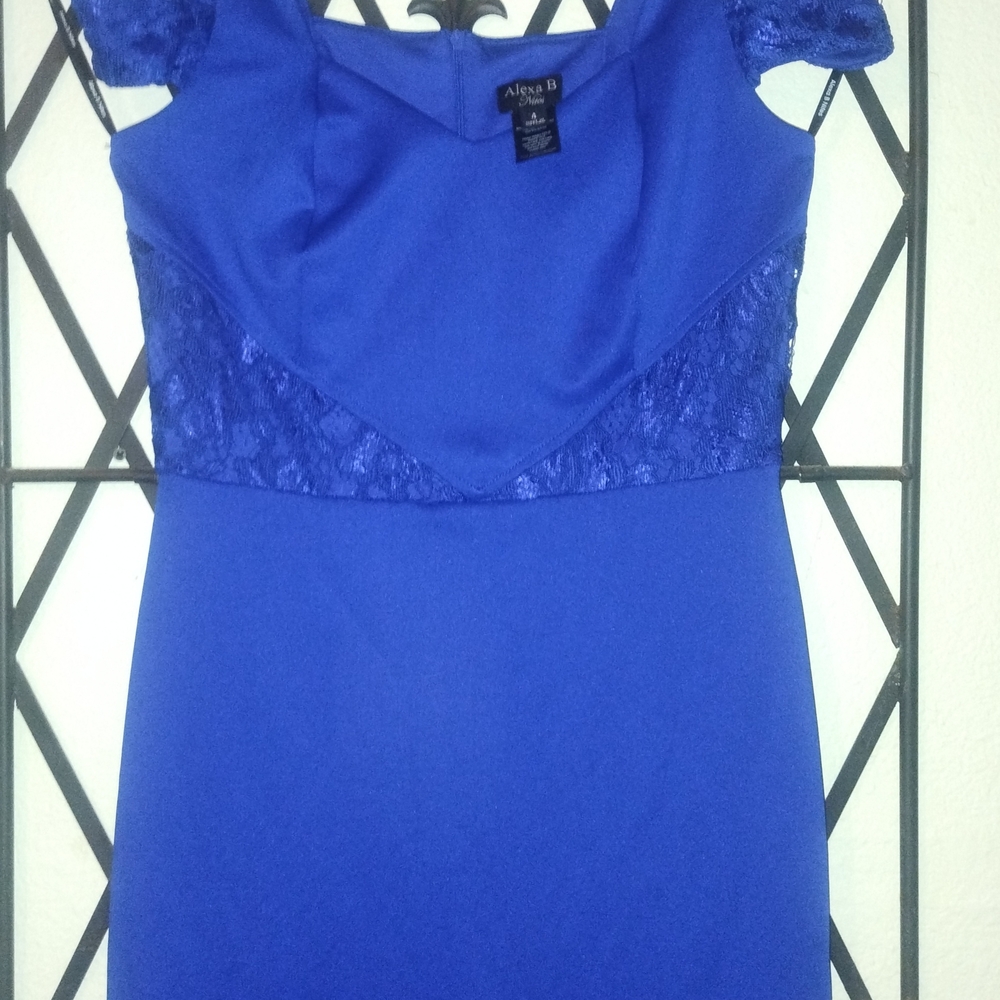 Alexia Admor Royal Blue Lace Dress